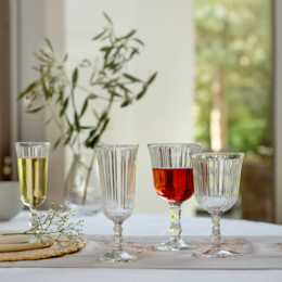 Clear glass water glasses, 240 ml capacity, sold in a set of 6.