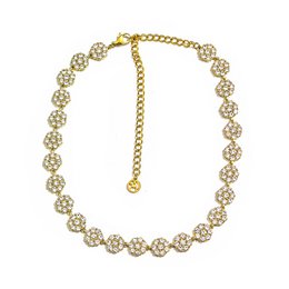  Heart-shaped zircon pendant necklace in white, champagne, blue, red, and green color variants, with and without gift box.