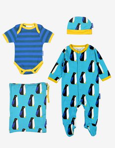 Bio-Baumwoll Baby Geschenkset mit Strampler, Mütze und Body mit Pinguin-Druck