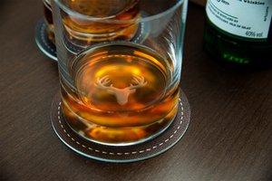 Whiskygläser 2-er Set "HIRSCH"