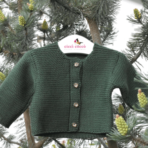 Strickjacken für Neugeborene und Babies aus 100% feinster Merinowolle - Fichte - Das perfekte Geschenk zur Geburt