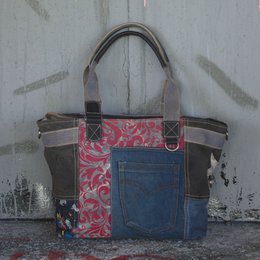 Damska torebka Sunsa. Torba na ramię wykonana z dżinsów, płótna i skóry z recyklingu. Torba w stylu retro vintage. Duża damska torba typu shopper w patchworkowym stylu