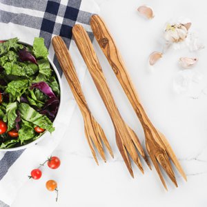 Olijfhouten Saladevork – Handgemaakt natuurlijk houten keukengerei