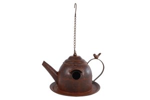 Bird feeder Teapot antique rust with