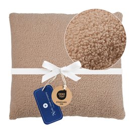  Decorative beige cushion with soft, plush texture. Measures 40x40 cm and suitable for use as a pillow or accent piece.