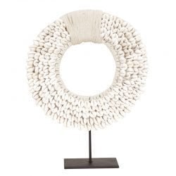 Schelpenketting op standaard wit 55cm