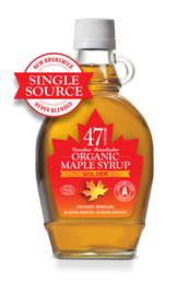 Organic maple syrup from Canada, golden and delicate in flavor, 250g bottle.