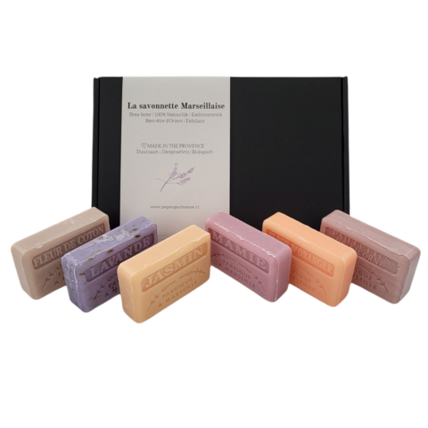 Zeep bar cadeauset: Kersenbloesem, Fleur de coton, Jasmijn, Lavendel scrub, Mamie, Sinaasappelbloesem
