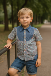 Floral patterned short-sleeved kids' shirt in various sizes