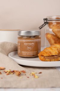 Pistachio milk choco spread, no sugar added 200gr.