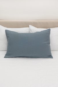 Donkergrijs gewassen linnen kussensloop