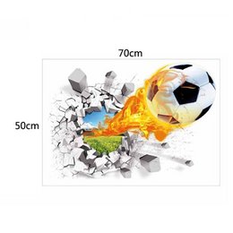 Adesivo murale 3d pallone da calcio in fiamme