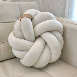 Knot cushion Blossom, snow white