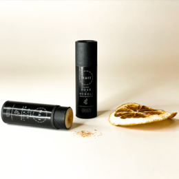 NATURAL MOISTURIZING LIP BALM [ROSA DAMASCENA & NEROLI]