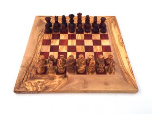 Chess game chessboard Gr. M handmade from olive wood