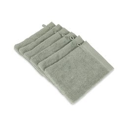 Olive green washcloth made of soft, absorbent material. Ideal for daily use in the bathroom.