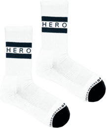 Vintage sports-inspired socks in red, black, and green colors with the word "HERO" printed on the cuff. Available in sizes 41-46.