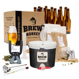  Luxury Blonde - Brew your own beer - Starter package Brewing beer - Valentine's gift. Includes glass bottles, brewing tools, and fresh ingredients for a home brewing experience.