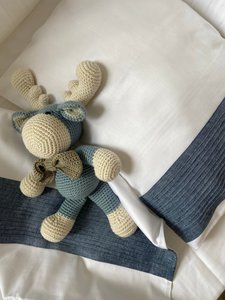 GESTREEPT beddengoed