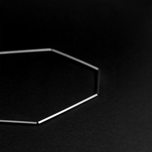 BLACK STAR – Zeitgenössische Minimal-Halskette, handgefertigt aus Silber 925