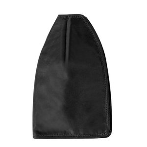 Koeler xxl met zwarte fles met een functioneel ontwerp. Aanpasbaar aan elke vorm van fles door middel van zijn zwarte elastische band die zich van boven naar beneden uitstrekt.