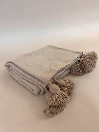 POMPOM PLAID LARGE