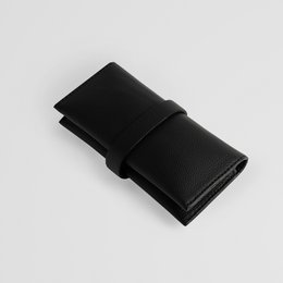 Minimalist Black Leather Watch Roll Case. Leather Case for Watches.