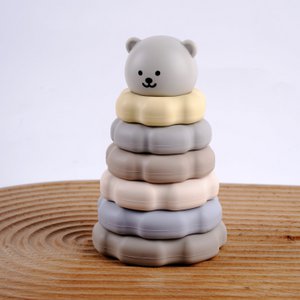 Silicone stacking tower Bear