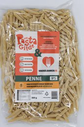  Penne pasta, 500 grams, made from wheat flour, suitable for cooking a variety of pasta dishes.