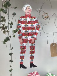 Warhol klippede og lavede dukke