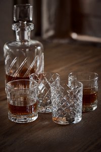 Set mit 4 Whiskygläsern