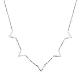 Silver necklace with V-shaped pendant, modern and minimalist design, suitable for everyday wear.
