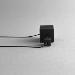 MODULODUE – Zeitgenössische minimalistische Halskette