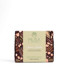 Chocolate-scented soap bar with a mint aroma, made with natural ingredients.