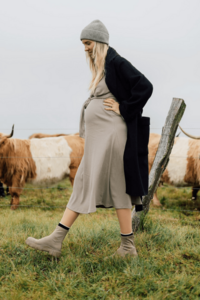 Tisu Mutterschaft und Pflegekleid, blasse Taupe