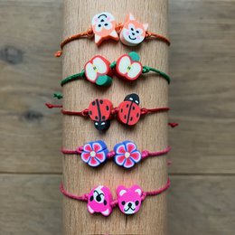 Luna-Leena kids bracelet ladybird red - handmade in Nepal