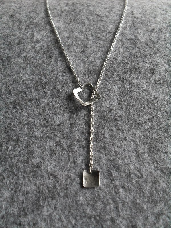 Collier MATERIKA carré