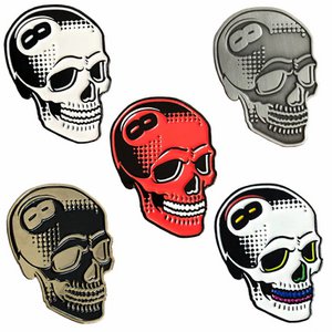 8-Kugel-Totenkopf-Pin (weiche Emaille) von Tizieu