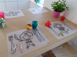Recolorable Tischset Schwimmspaß