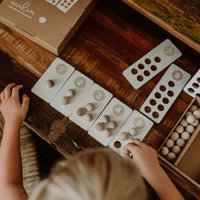 Numbers for learning to count, wooden blocks, montessori