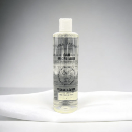  Micellar water and lips with organic donkey milk, 250ml. Makeup remover product with natural ingredients.