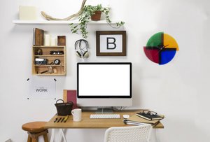 Acryluhr (mehrfarbig)