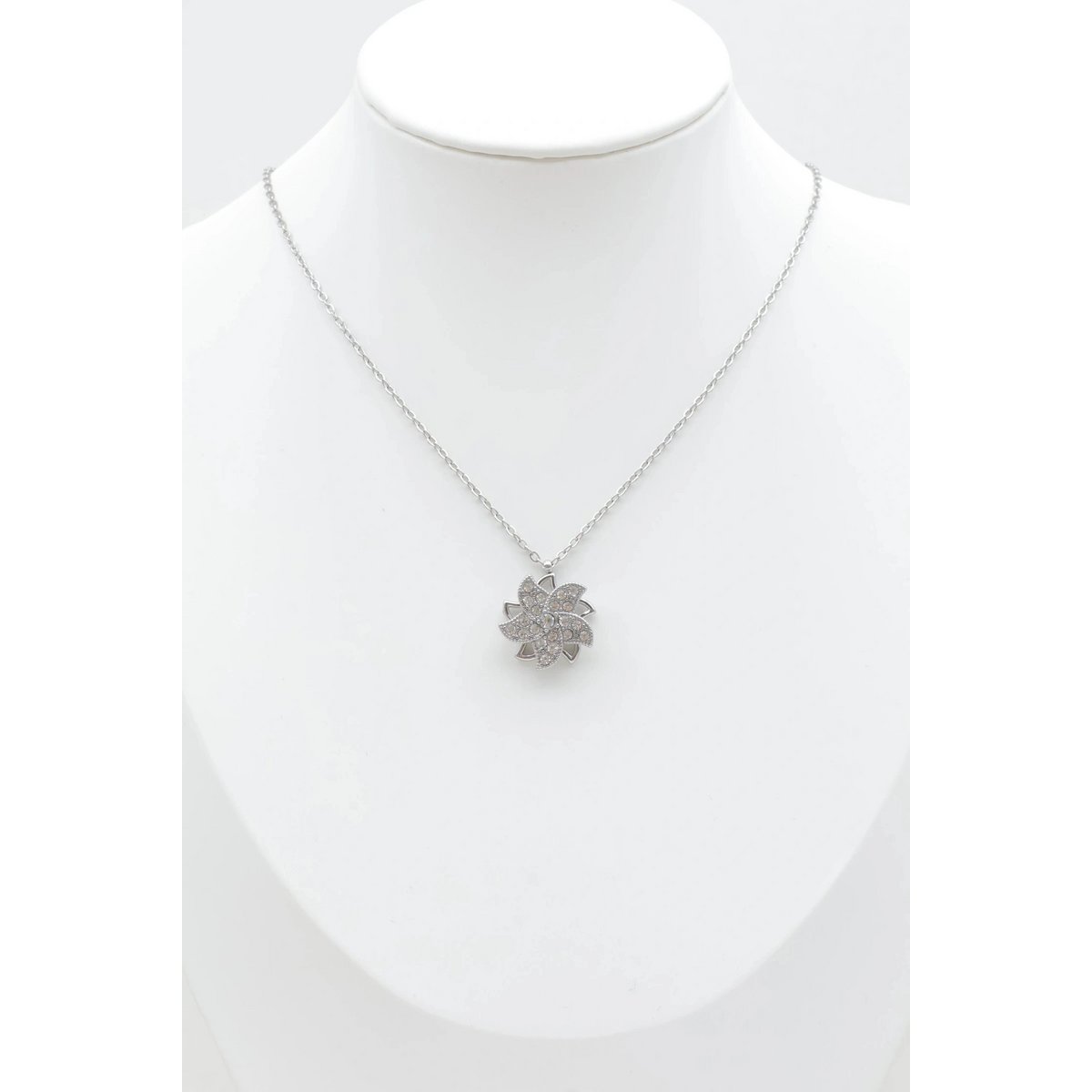 Collier en acier inoxydable