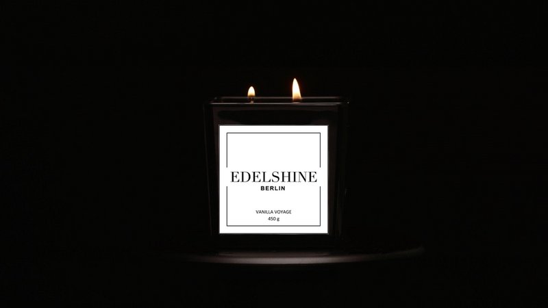 Grande Bougie Parfumée & Collier Classique