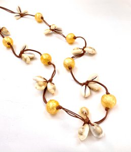 SALE! Zomerse schelpenketting in geel