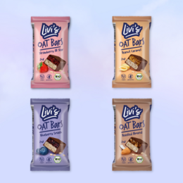 Assorted flavors of oat bars in a promotional set, including chocolate and fruit varieties.