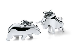 Bull & Bear paper clip holder
