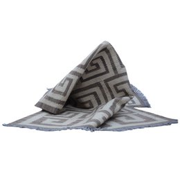Tapis Kilim gris fumé moderne