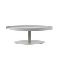 A round, bone-colored cake stand with a single level, suitable for displaying cakes or other desserts.