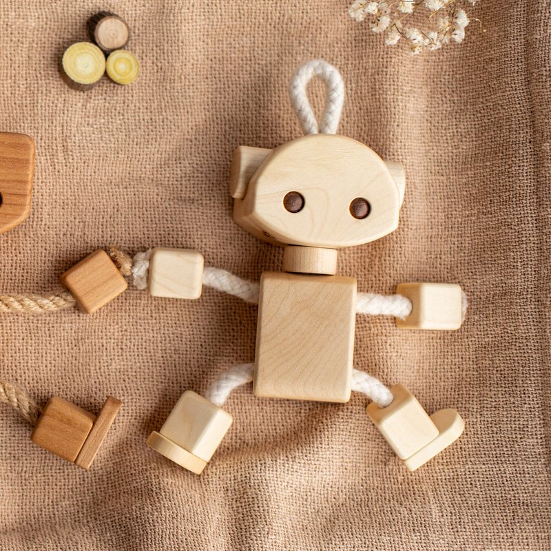 Titi Cute Wooden Robot Sister